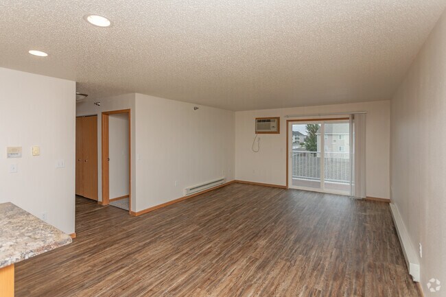 3BR, 2BA - 1,181 – 1,280SF