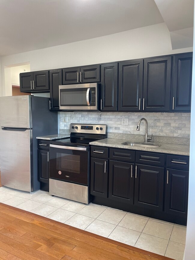 Photo - 4128 Parkside Ave Unit 4F