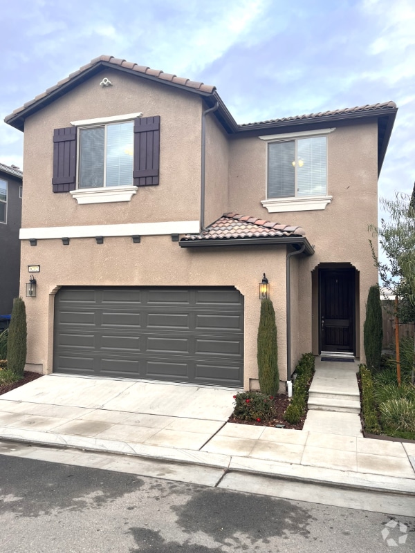 3 Bedroom Houses for Rent in Fresno, CA