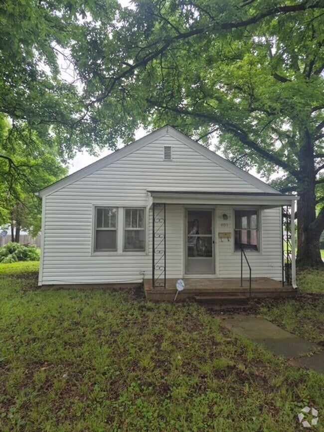 Building Photo - Coming Soon! 2 Bedroom home for rent in Ca...