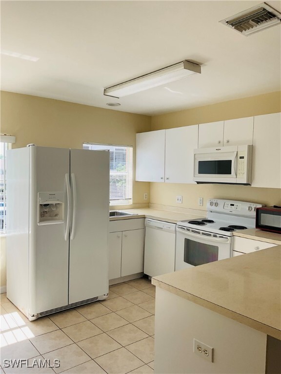 Building Photo - 4903 York St Unit 203 Rental