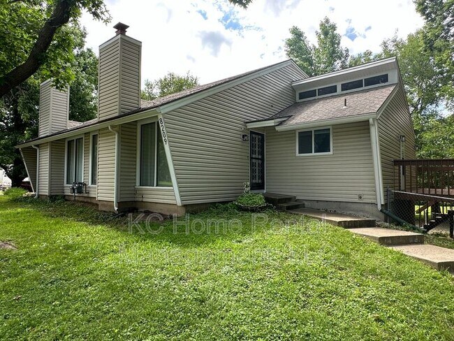 Photo - 8209 Webster Avenue