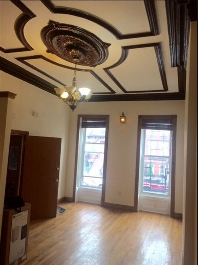 Photo - 16 Madison Ave Unit 1