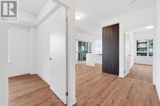 Photo - 395 Dundas St W Unité 416