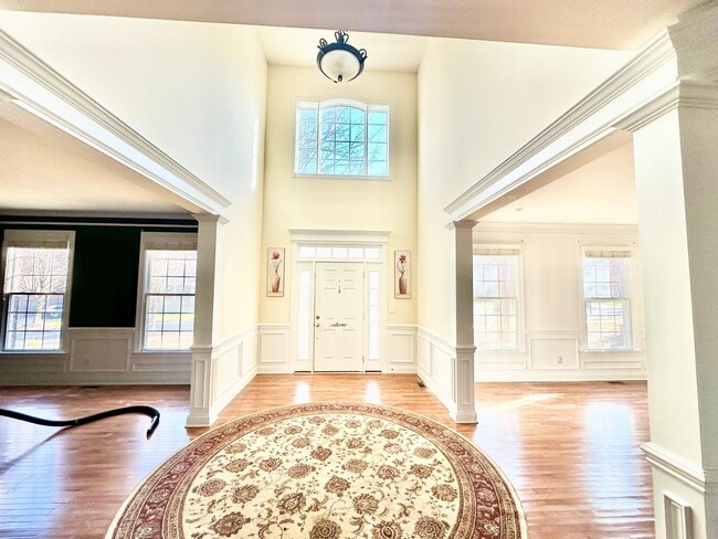 Photo - 715 Fairway Point Dr