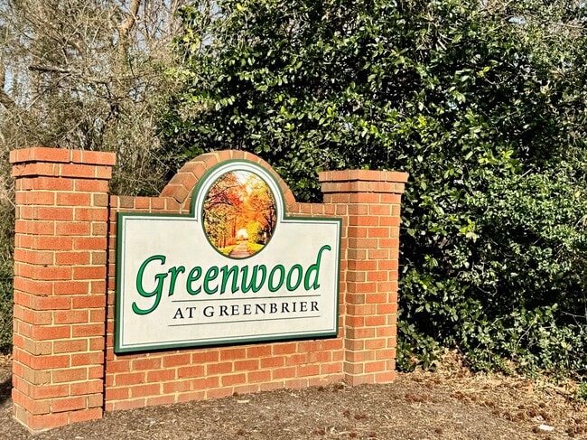 Photo - A Fabulous Home w/Water & Golf Course Views Available 05-04-26! Fenced Yard & Dog-Friendly!