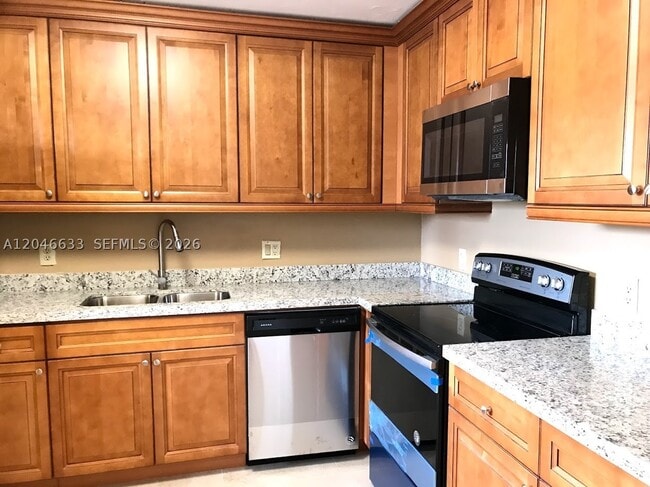Photo - 369 Lakeview Dr Unit 203
