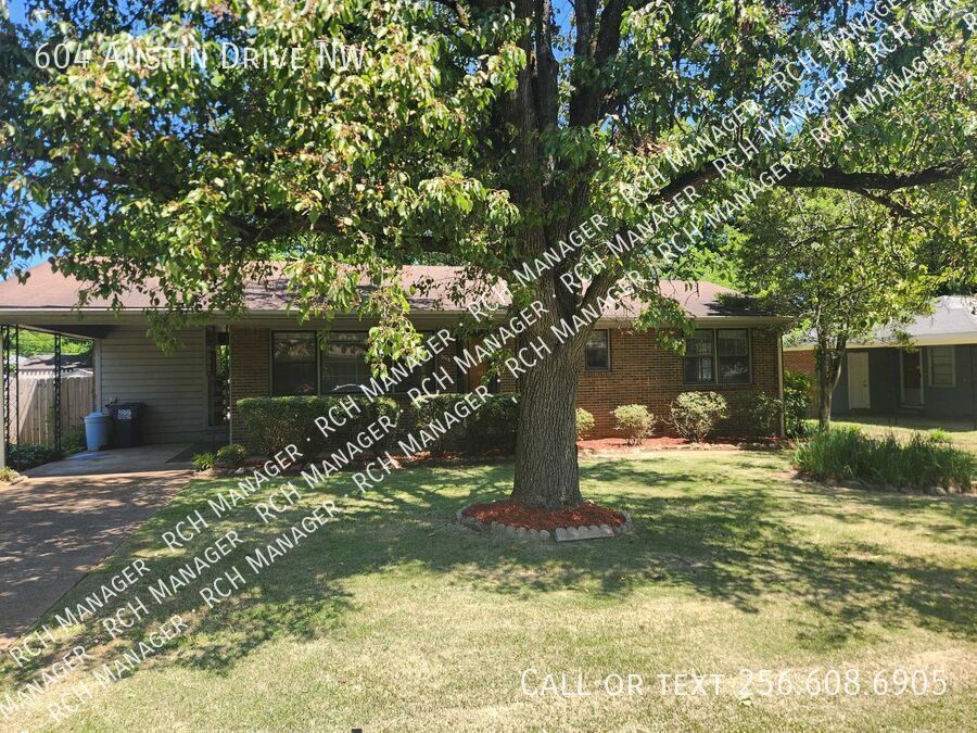 Photo - 604 Austin Dr NW