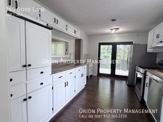 365 Boyd Ln