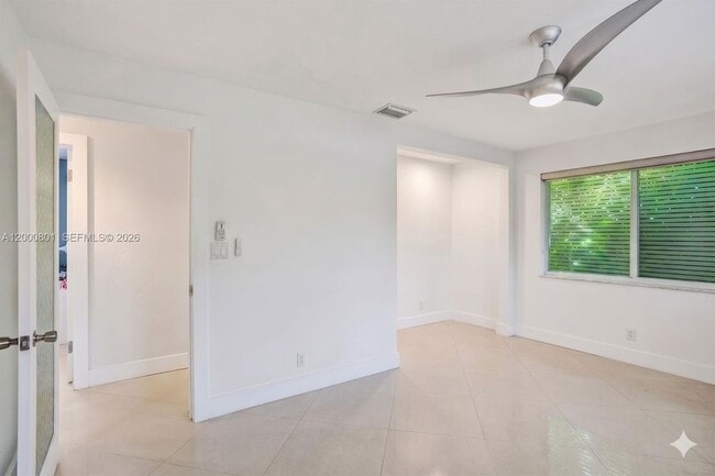 Photo - 417 NE 29th St