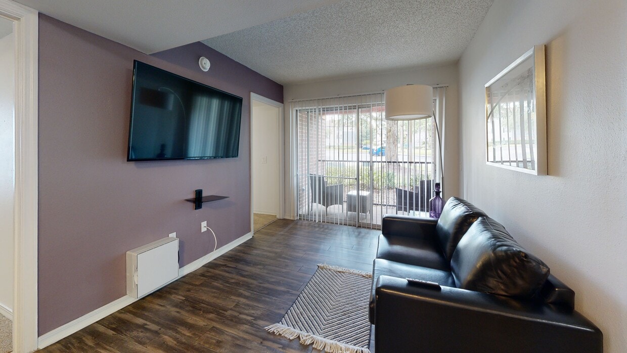 Photo - Lexington Crossing Apartments