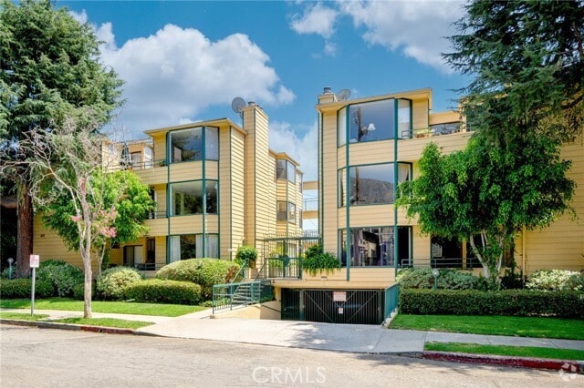 Building Photo - 350 W Loraine St Unit 101 Rental