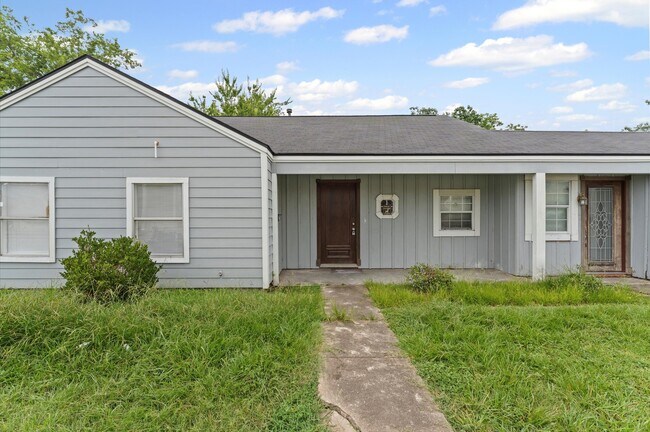 Photo - 3216 Avenue I Ave