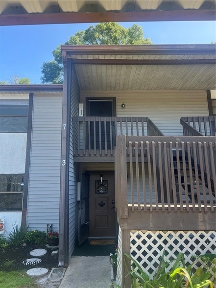 Building Photo - 11550 Baywood Meadows Dr Unit 7