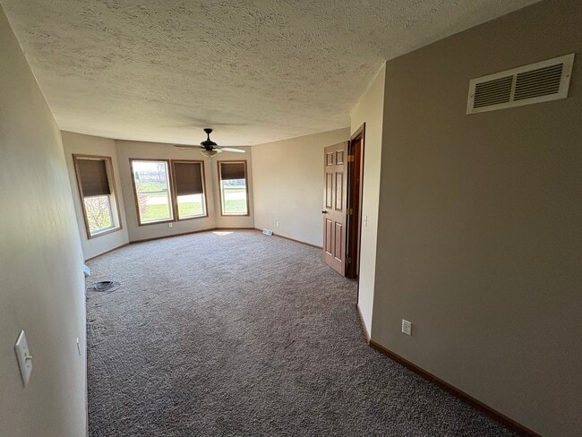 Photo - 19515 Carter Ln