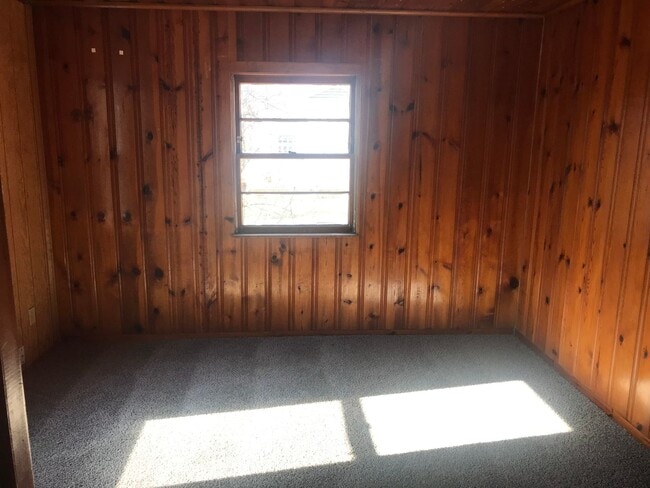 Photo - 2 Bedroom House - Pet Friendly