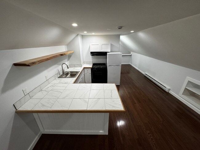 Photo - 32 Center St