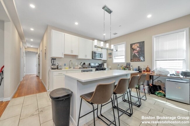 Photo - 228 Calumet St Unit 2