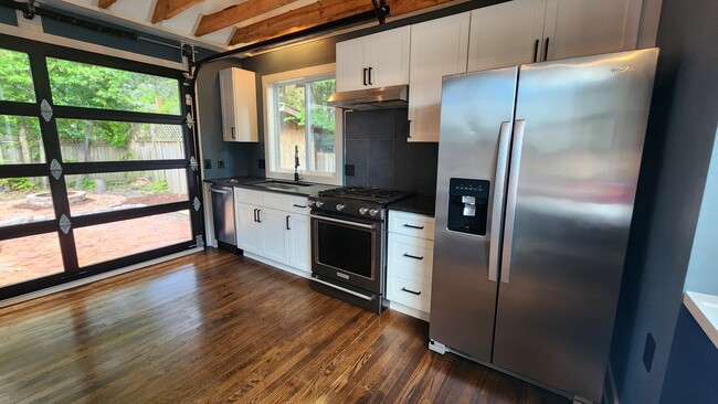 Photo - 207 Highland Ave