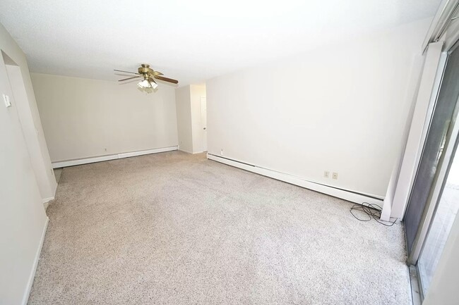 Photo - 1311 W 82nd St Unit B