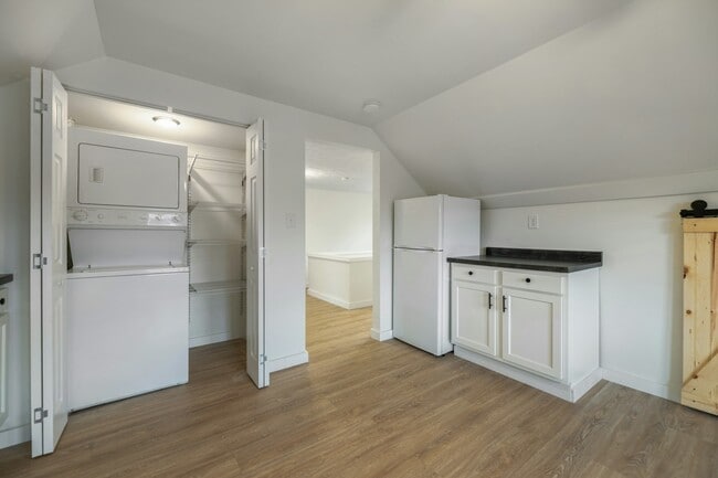 Photo - 2728 Guyan Ave