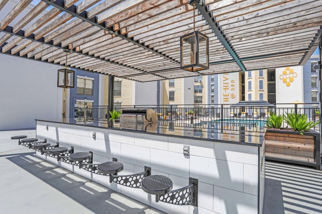 Photo - The Hive @ 3rd