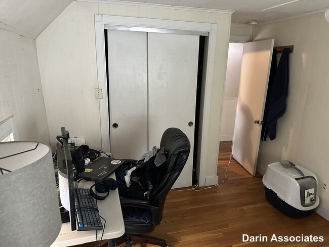 Photo - 76 College Ave Unit #R