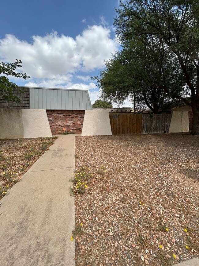 Beautiful Patio Home - Beautiful Patio Home