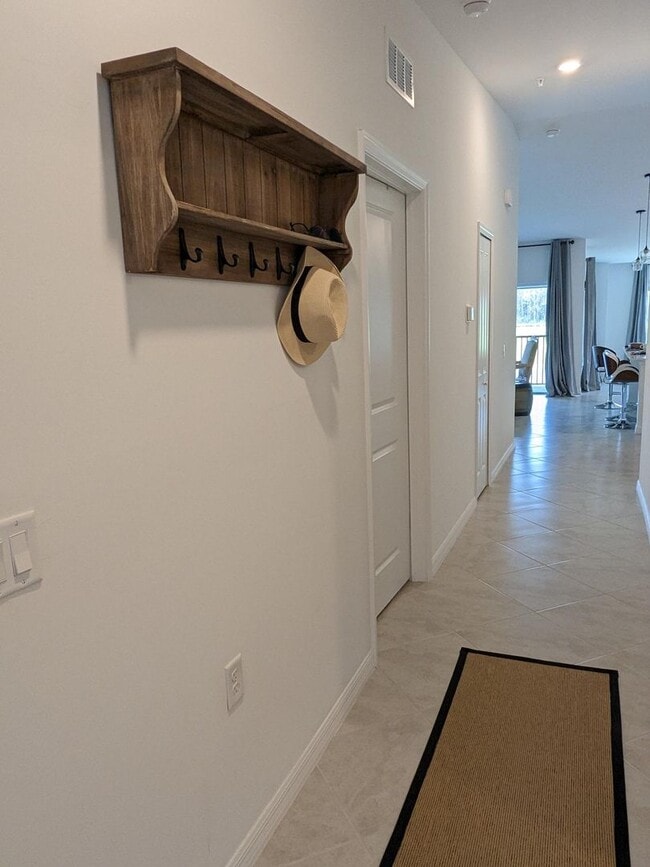 Photo - 6031 Ellerston Wy Unit 1