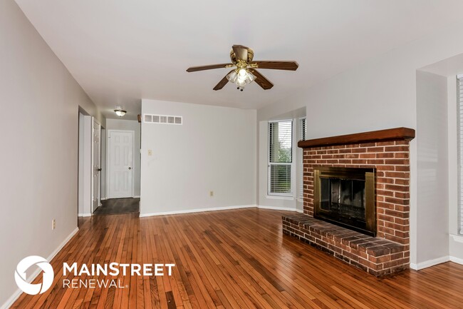 Photo - 4158 Fox Crossing Dr