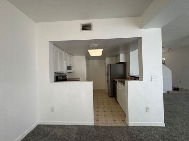 Photo - 307 Coconut Palm Way