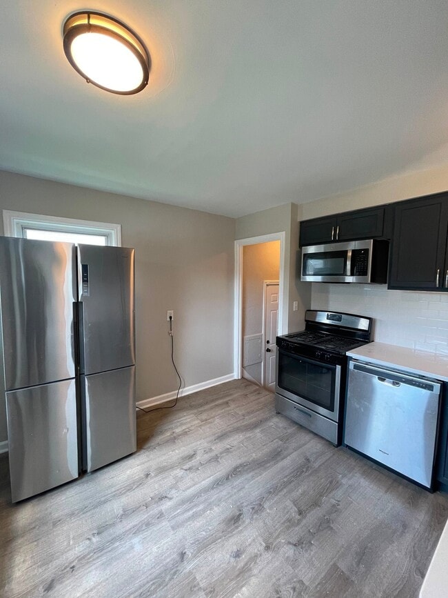 Photo - 2910 Brookdale Ave