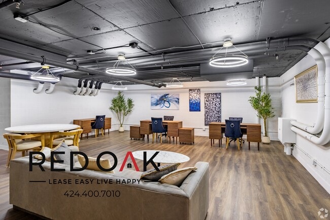 Photo - 14526 Kittridge St Unit 720