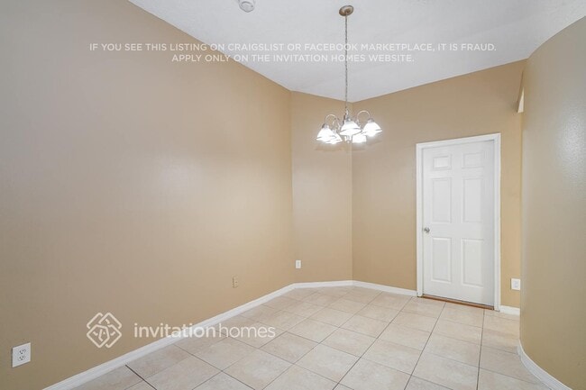 5422 Friarsway Dr