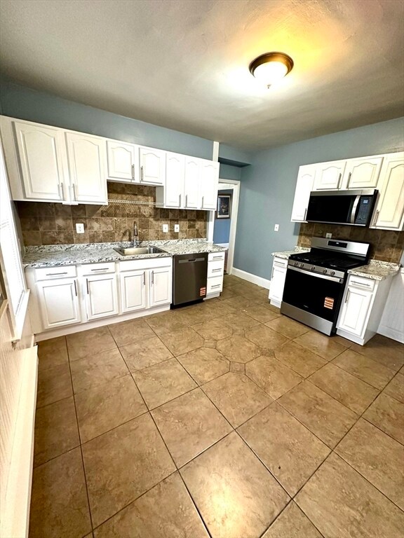 Photo - 20 Leslie St Unit 3