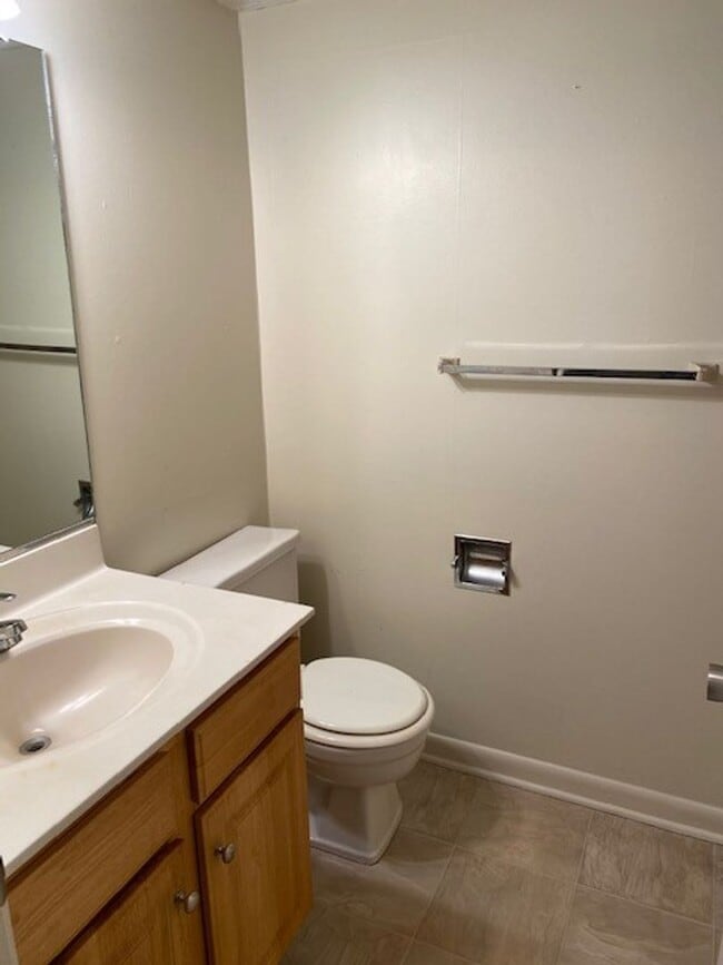 Photo - 460 Racine Dr Unit B302B