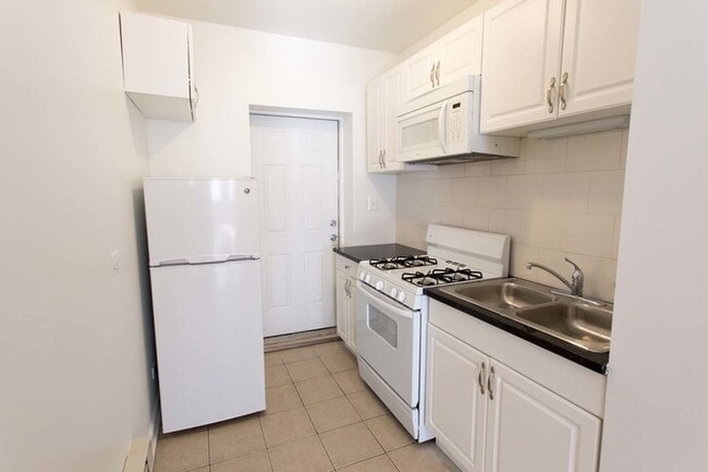 Photo - 5222-38 S. Drexel Avenue