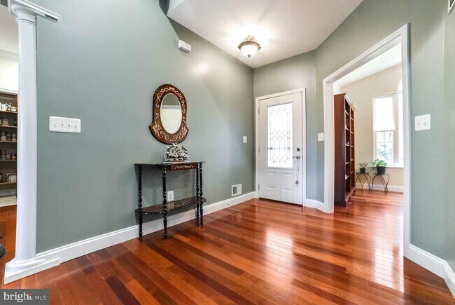 Photo - 24900 Fox Run Ln