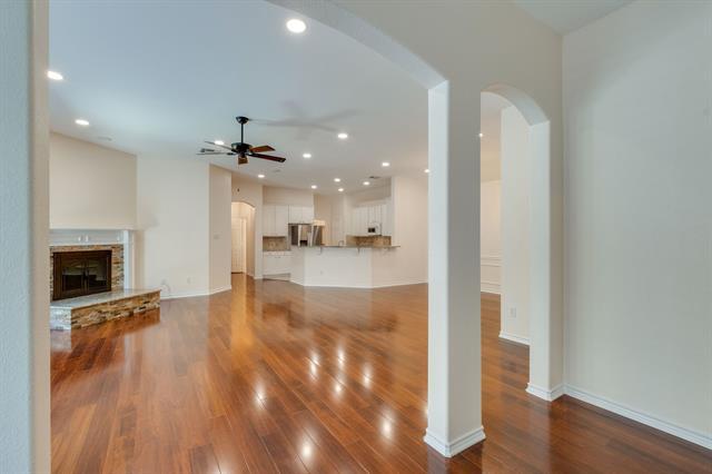 Photo - 7728 Lancaster Gate
