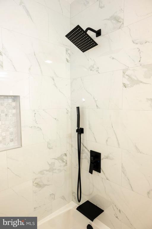 Photo - 2201 Strahle St