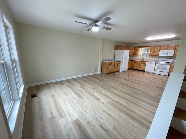 Photo - Incredible, newly renovated 3 br 3.5 ba Ca...