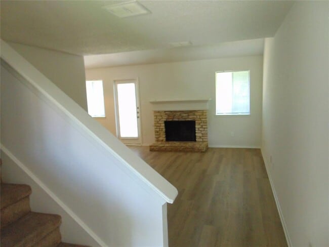 Photo - 508 Burlwood Ct