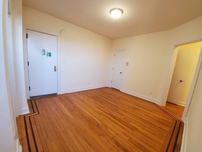 Photo - 4163 67th St