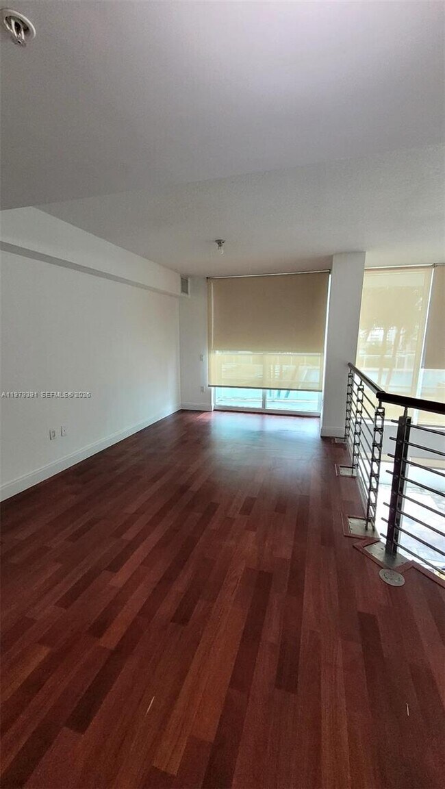 Photo - 41 SE 5th St Unit 709