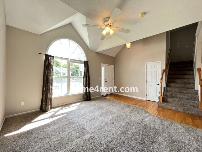 Photo - Wonderful Northland Home w/ Hardwood Floors and Plenty of Space!!
