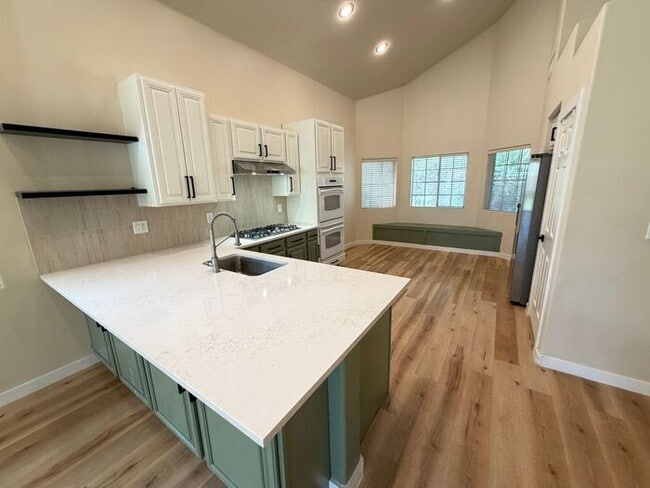 Photo - First Show: The first open showing is on Tues 3/24 at 11:30am. Please be prompt. We will be proce...