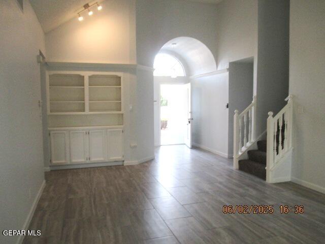 Photo - 525 Rosinante Rd