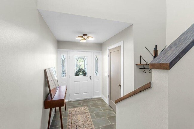 Photo - 17138 Waterbend Dr Unit 217