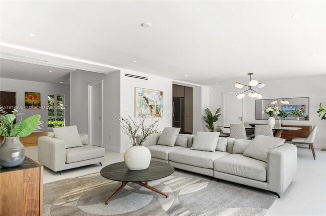 Photo - 45 NE 104th St