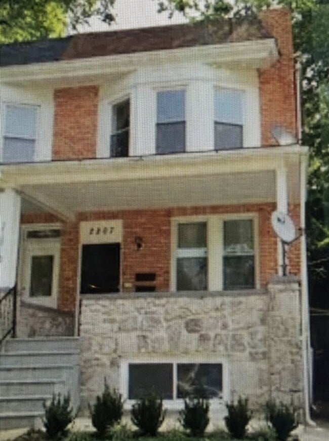 Building Photo - 2207 Allendale Rd Unit 1